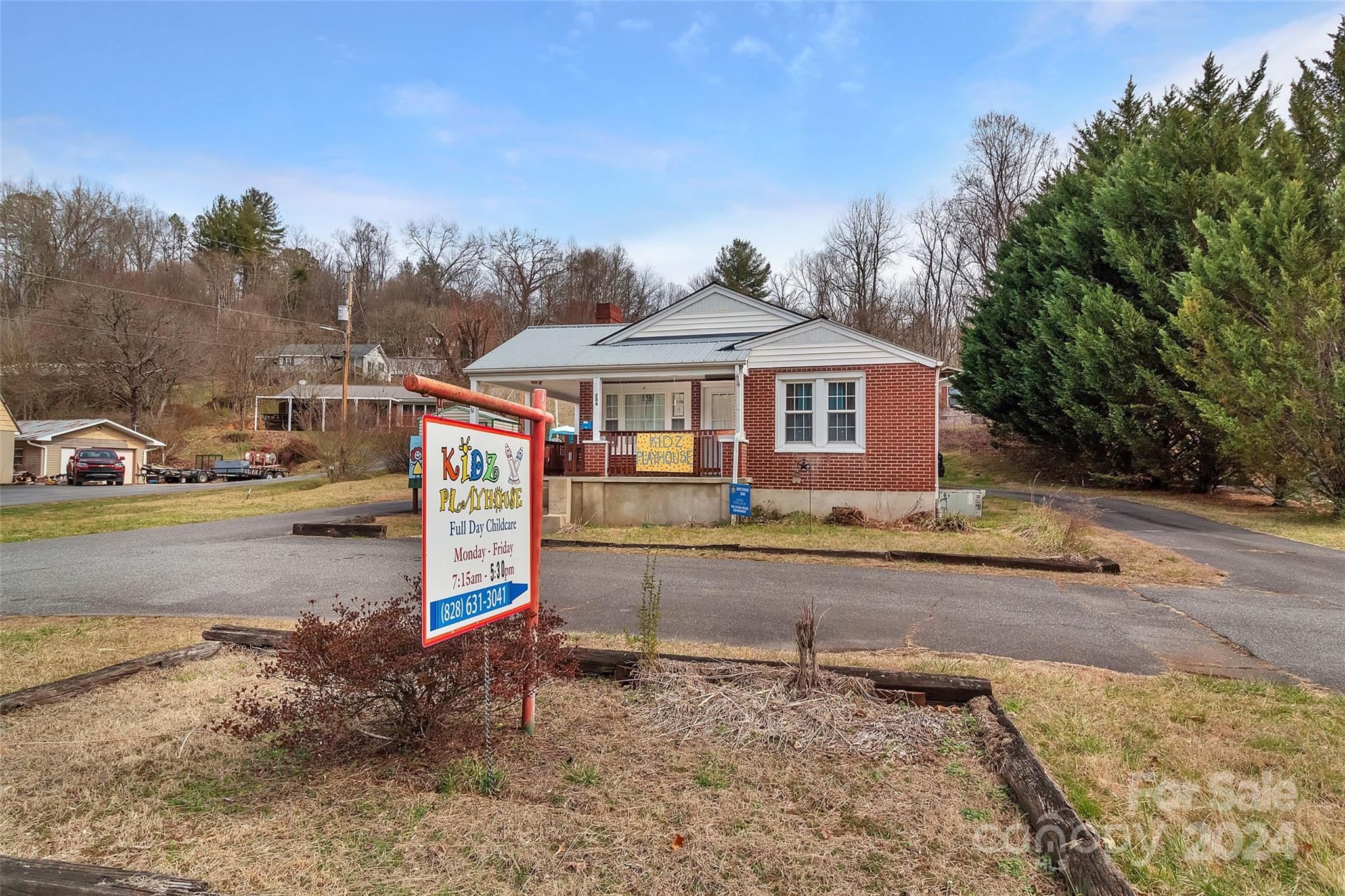 286 Skyland Drive
