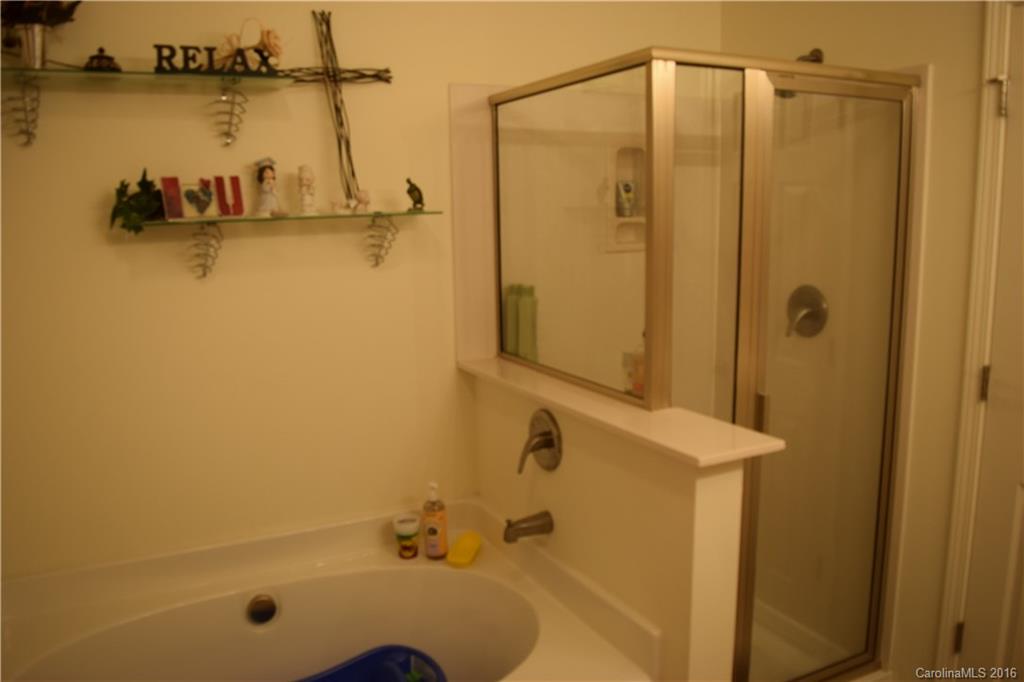 Jones Branch - Residential