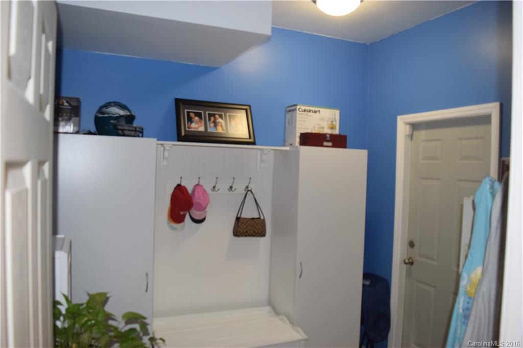 Jones Branch - Residential