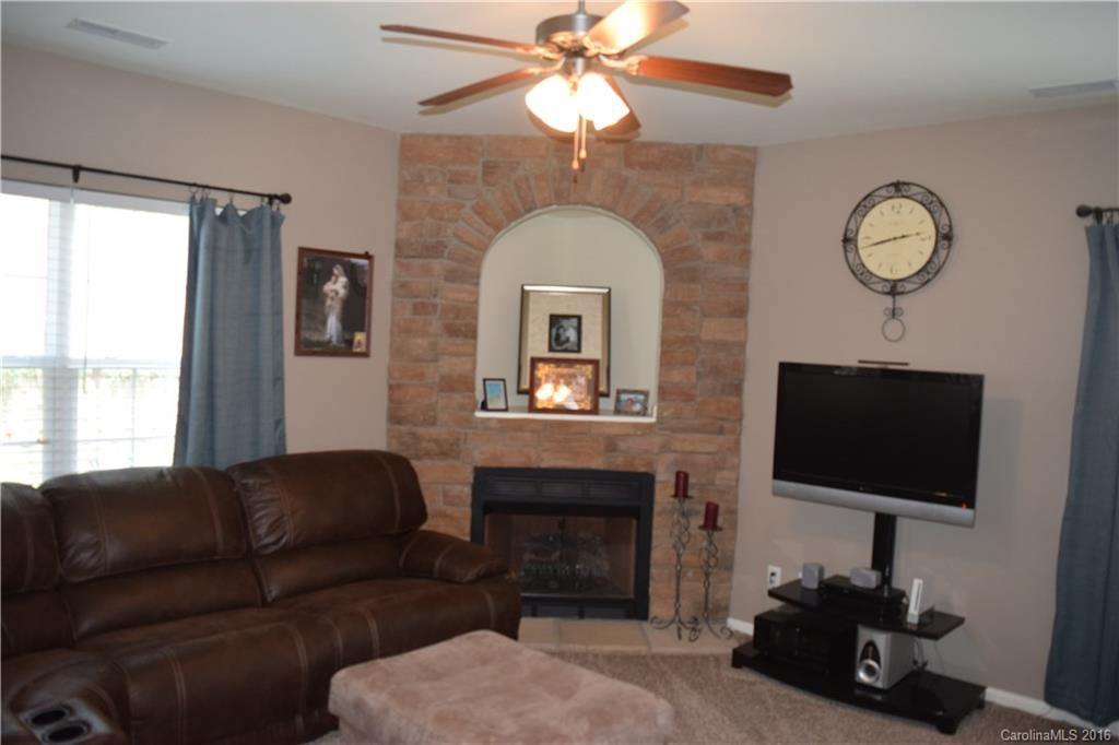 Jones Branch - Residential