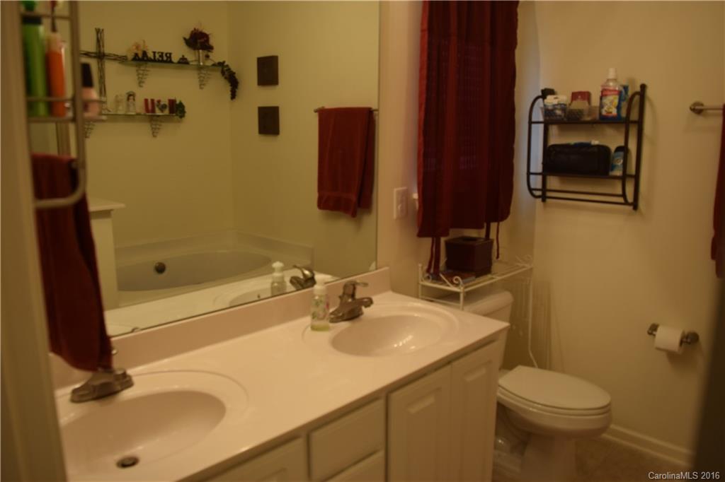 Jones Branch - Residential