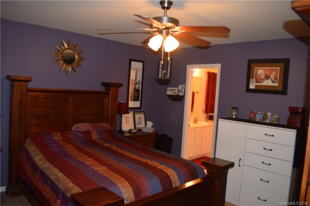 Jones Branch - Residential