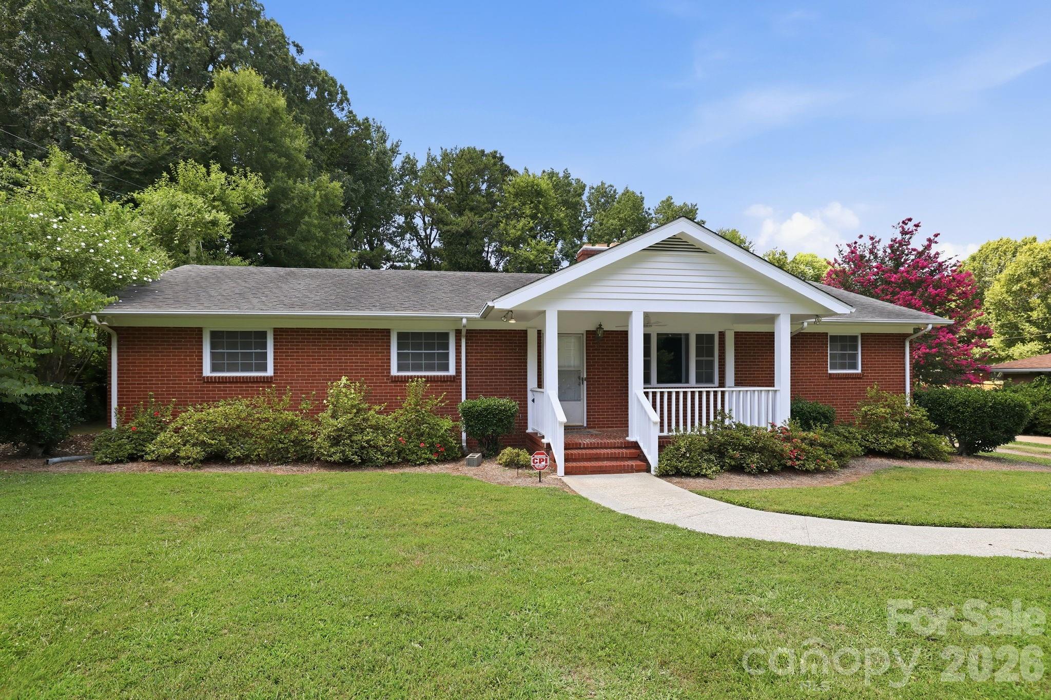 4020 Wilson Lane