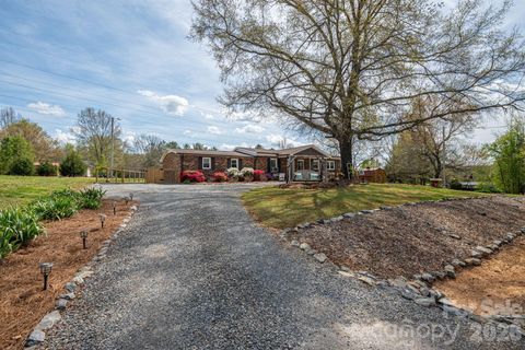 Photo of 171 Brown Watterson Road, Cherryville, NC 28021 (MLS # 4364707)