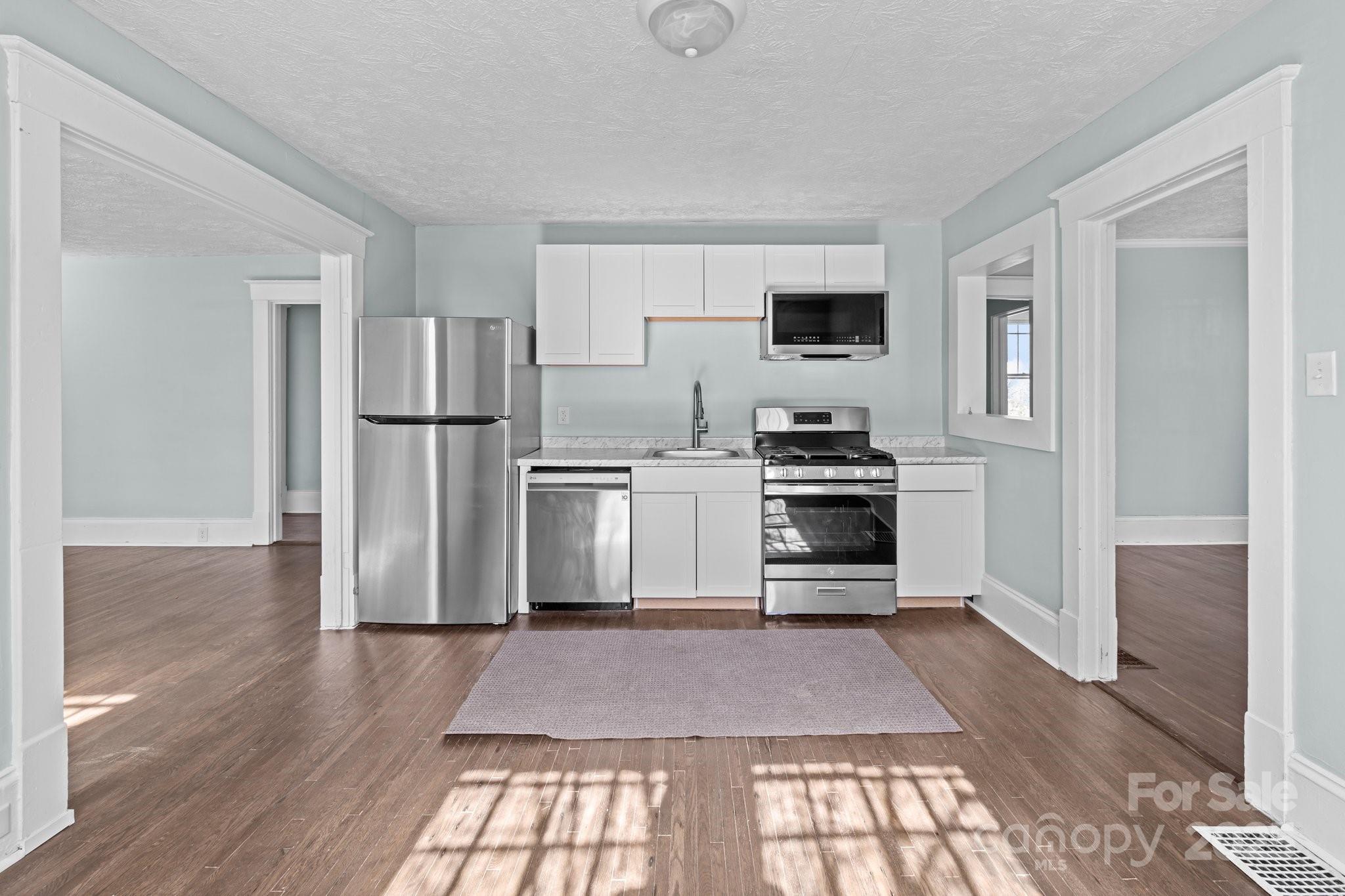 208 W Lafayette Street