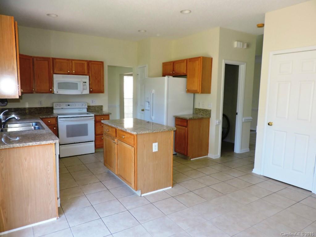 Blakeney Heath - Fieldstone - Residential