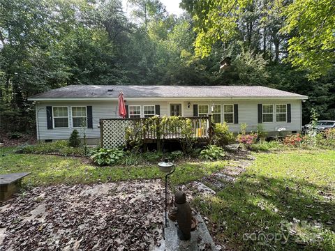 74 Davis Chapel Road Candler NC 28715