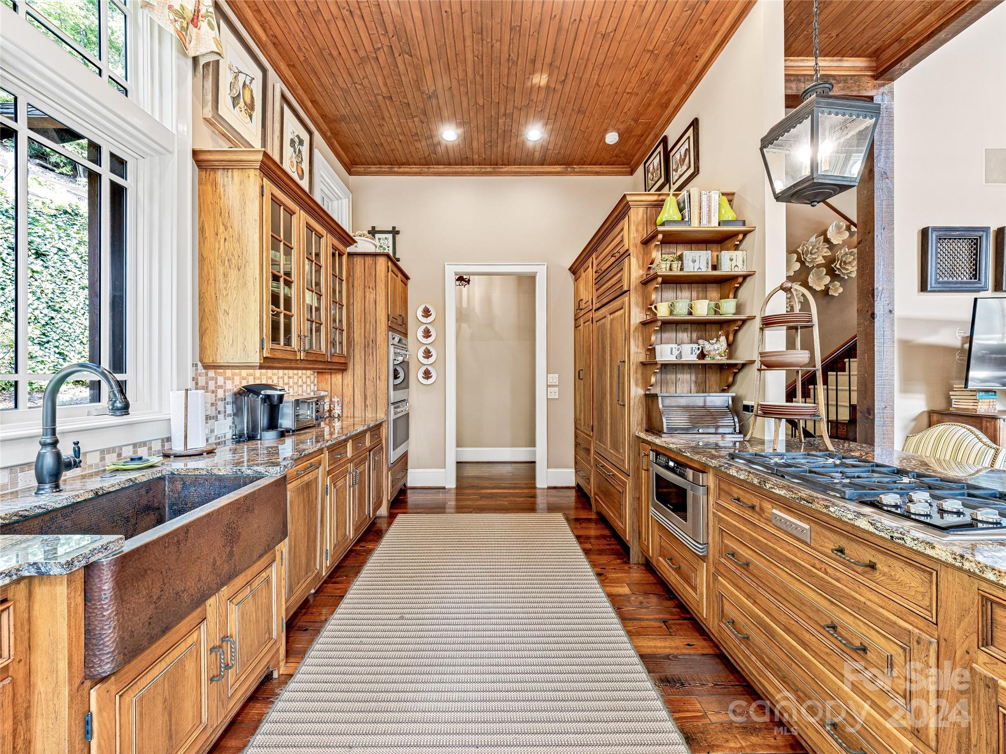 Lake Toxaway Estates - Residential