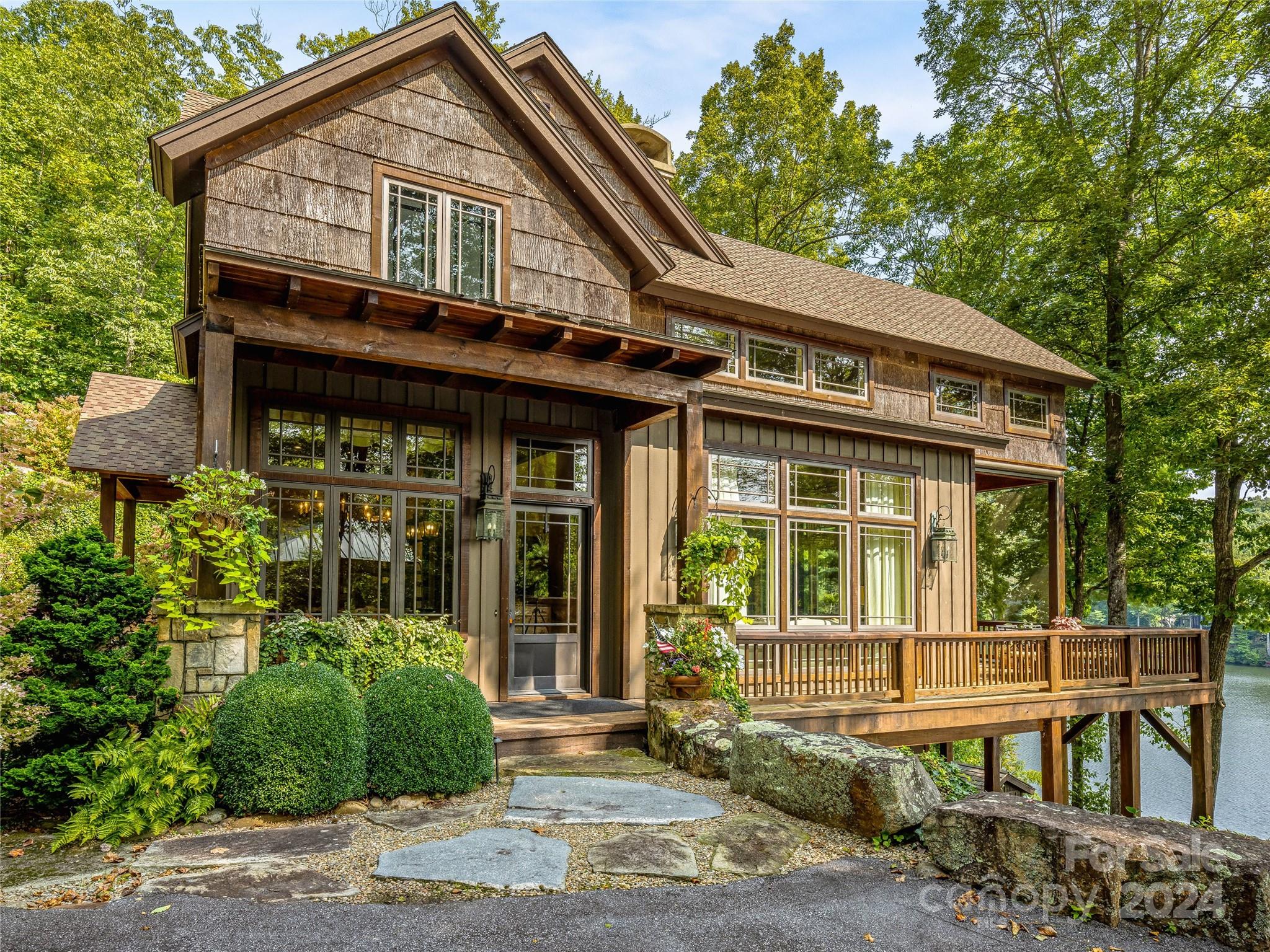 Lake Toxaway Estates - Residential