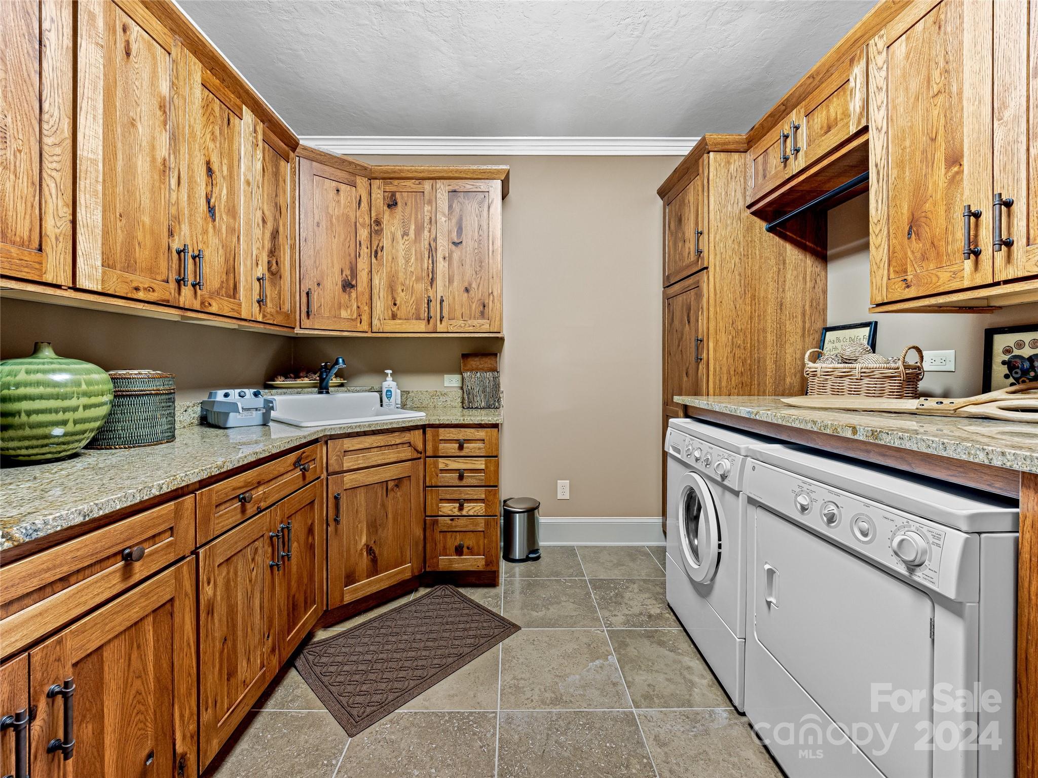 Lake Toxaway Estates - Residential