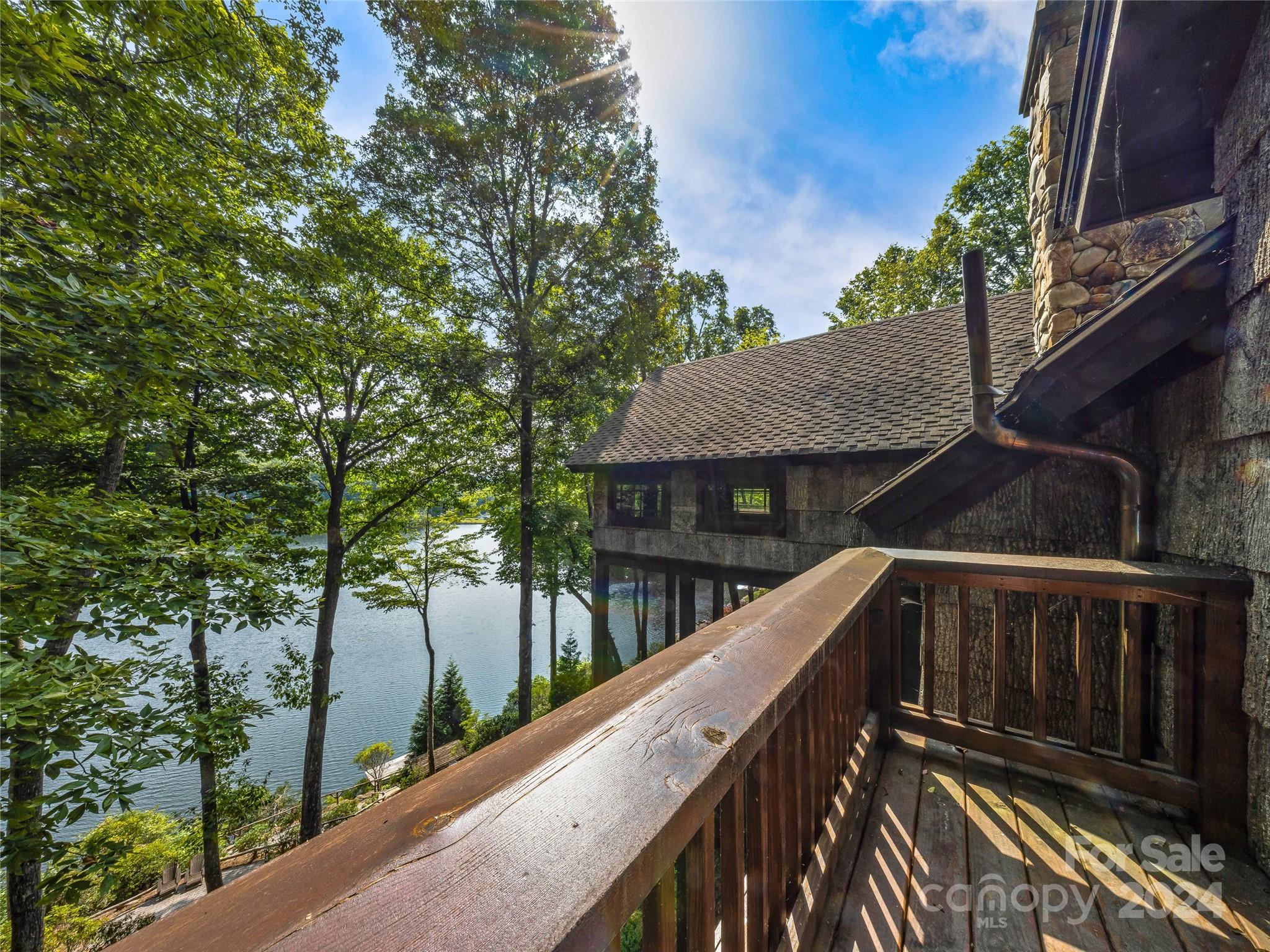 Lake Toxaway Estates - Residential