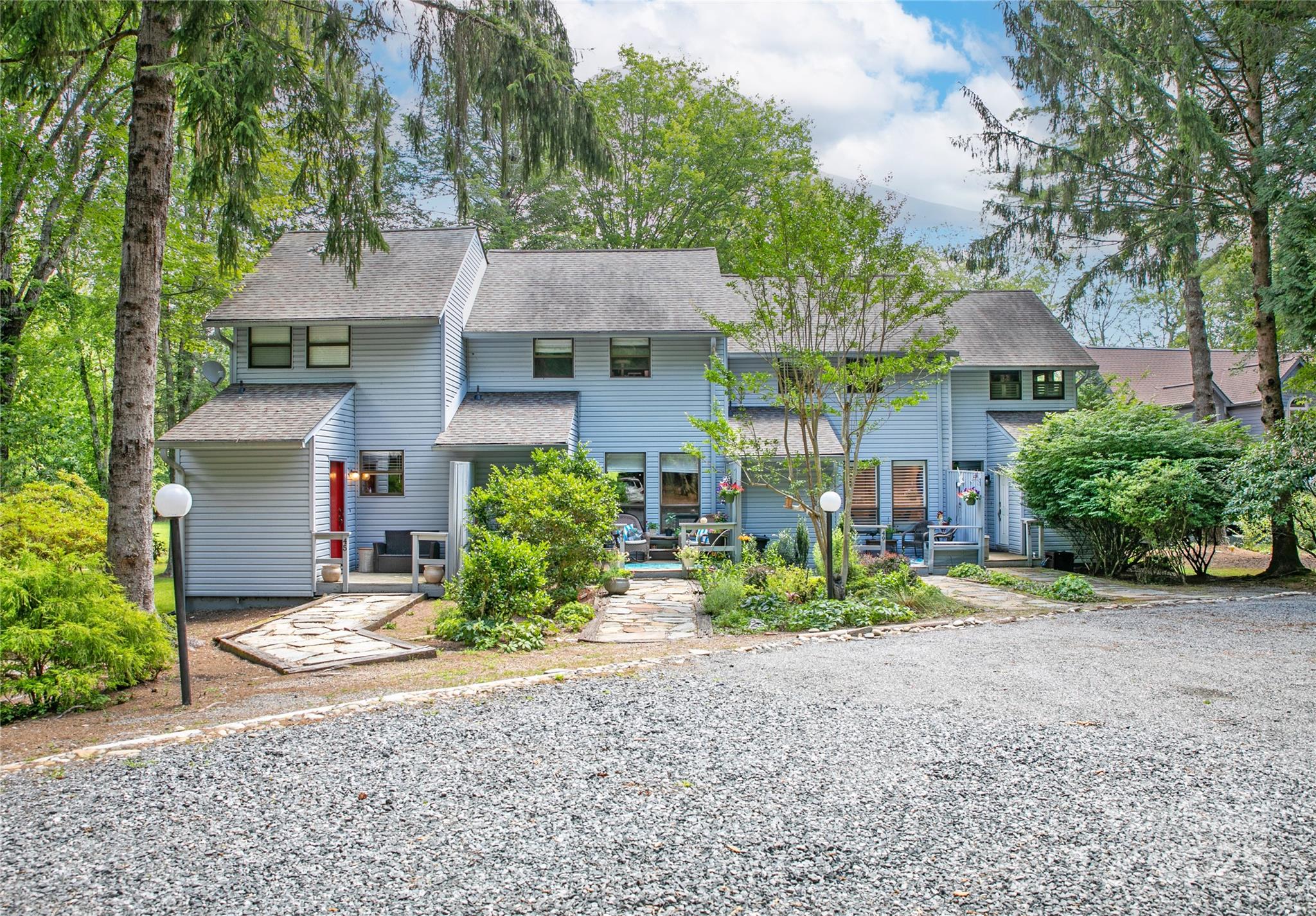 49 Lakeside Villas Drive