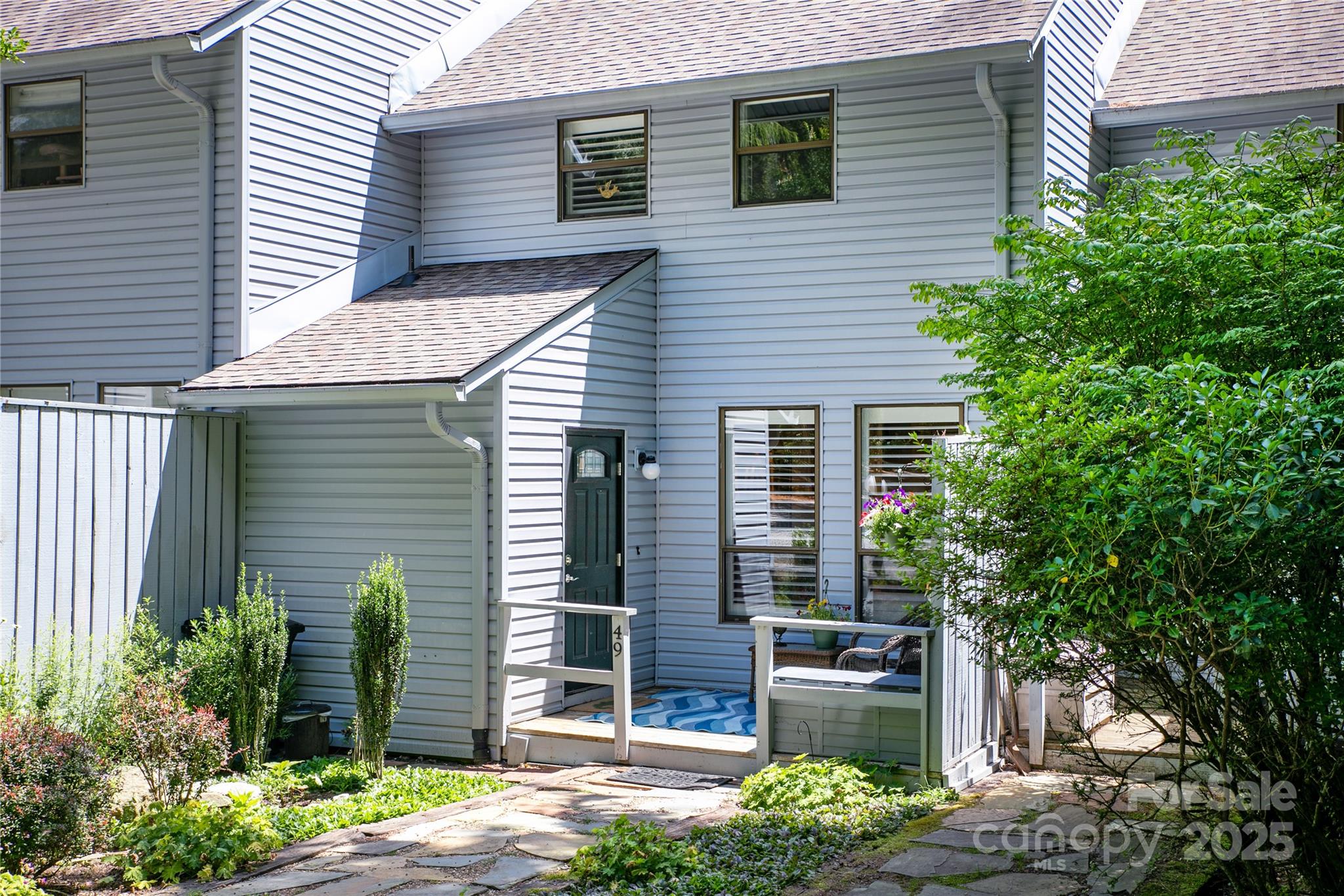 49 Lakeside Villas Drive