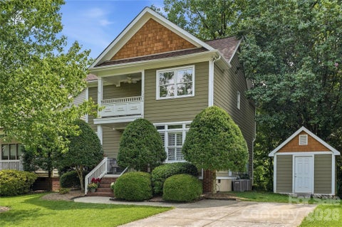 Photo of 1234 Ivey Drive, Charlotte, NC 28205 (MLS # 4393425)