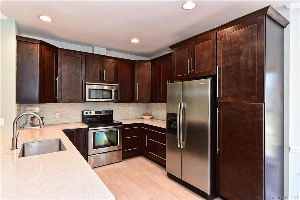 Beacon Knoll - Residential