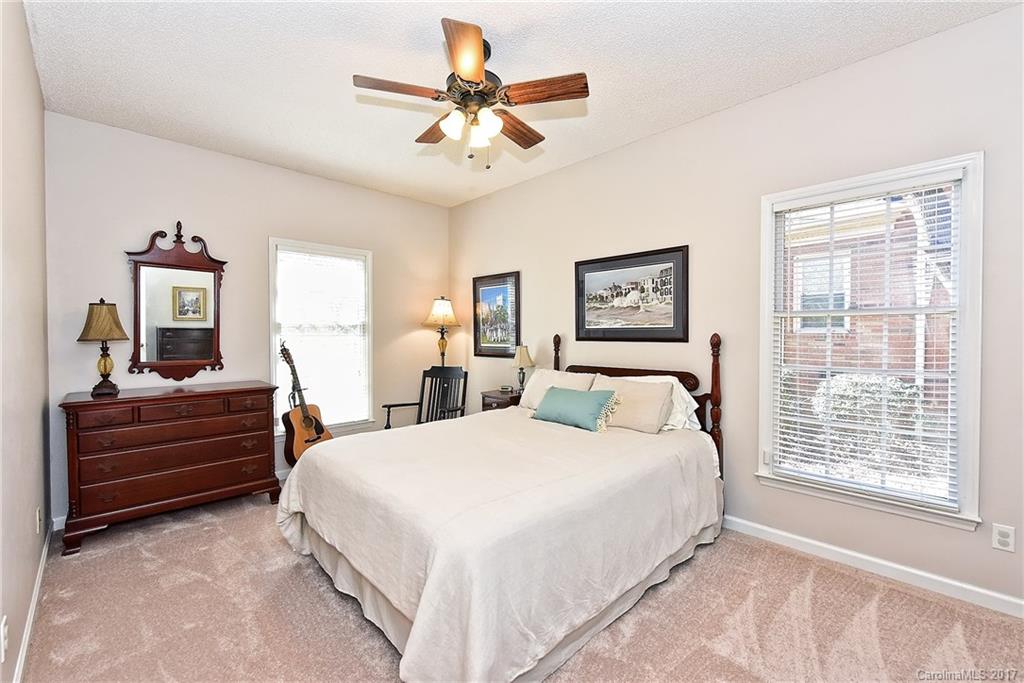 Beacon Knoll - Residential