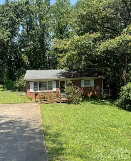 Photo of 411 Holly Hills Road, Dallas, NC 28034 (MLS # 4408863)