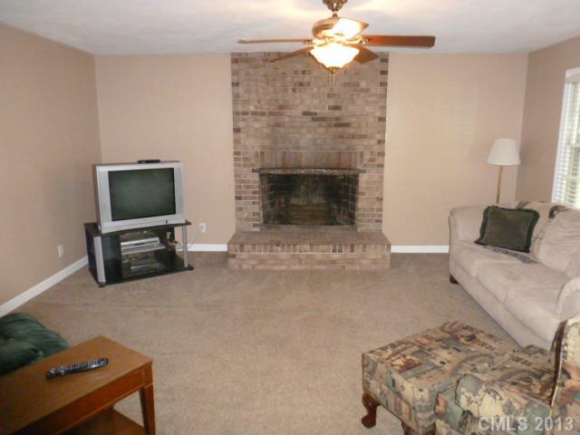 Sunny Hills - Residential