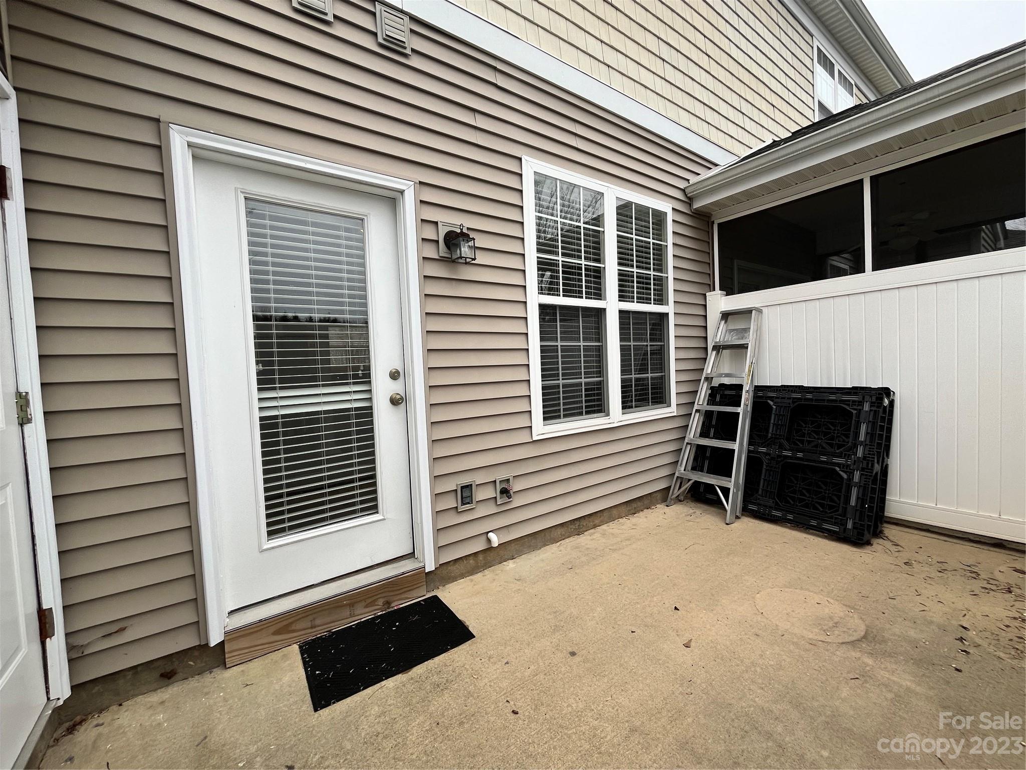 Madison Green - Residential