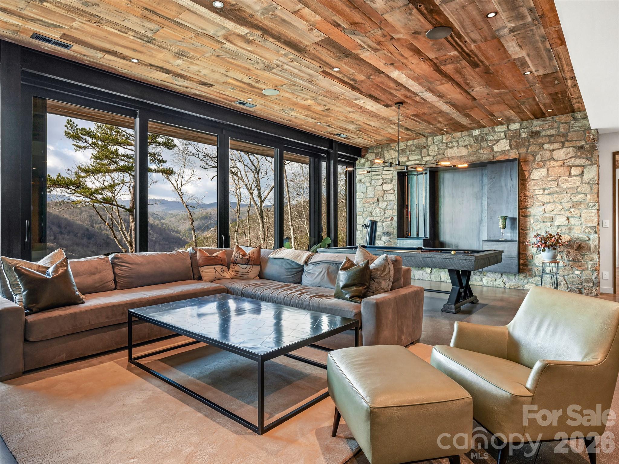 French Broad Crossing - Residential