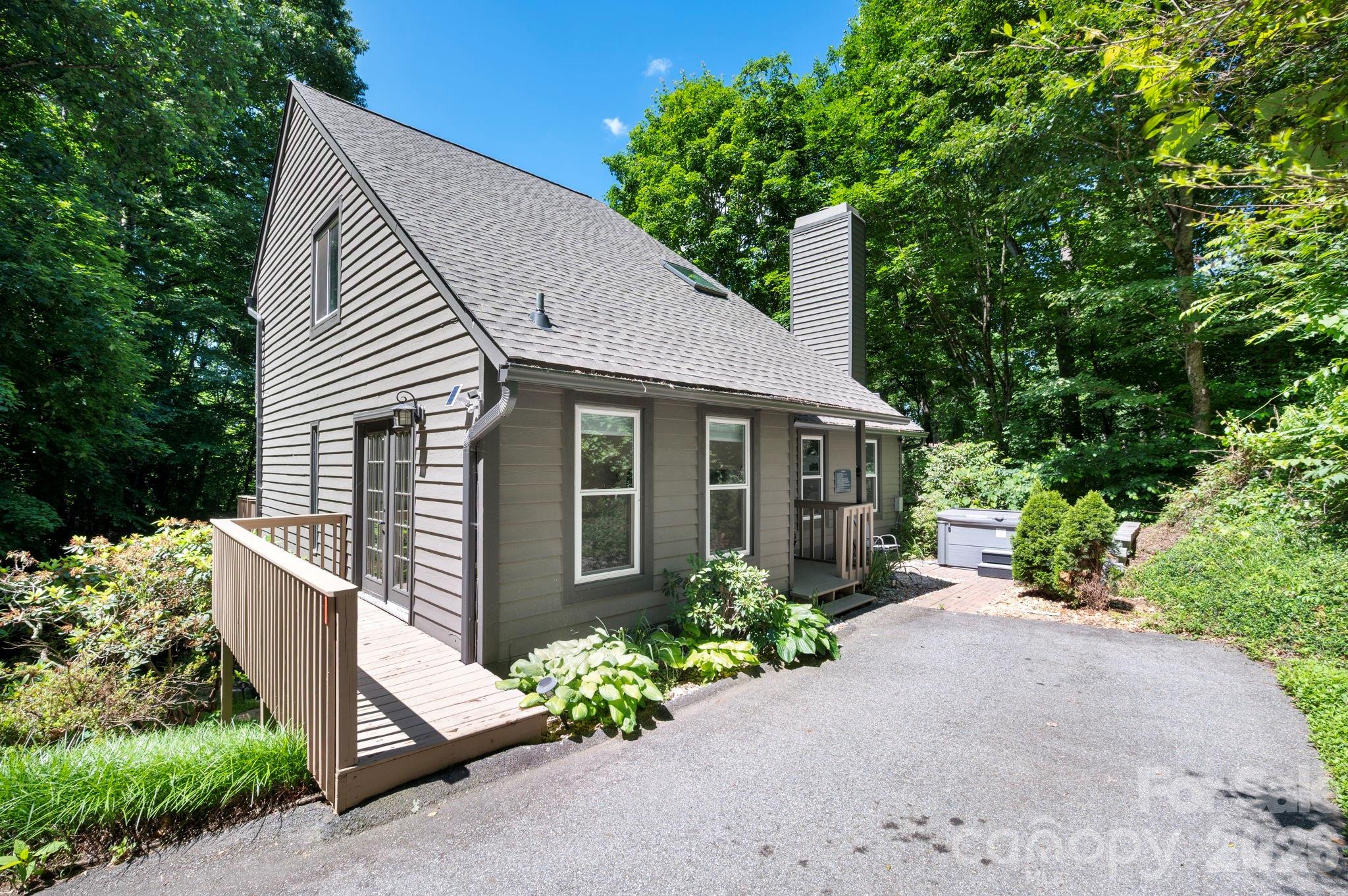 450 Elk Mountain Scenic Highway