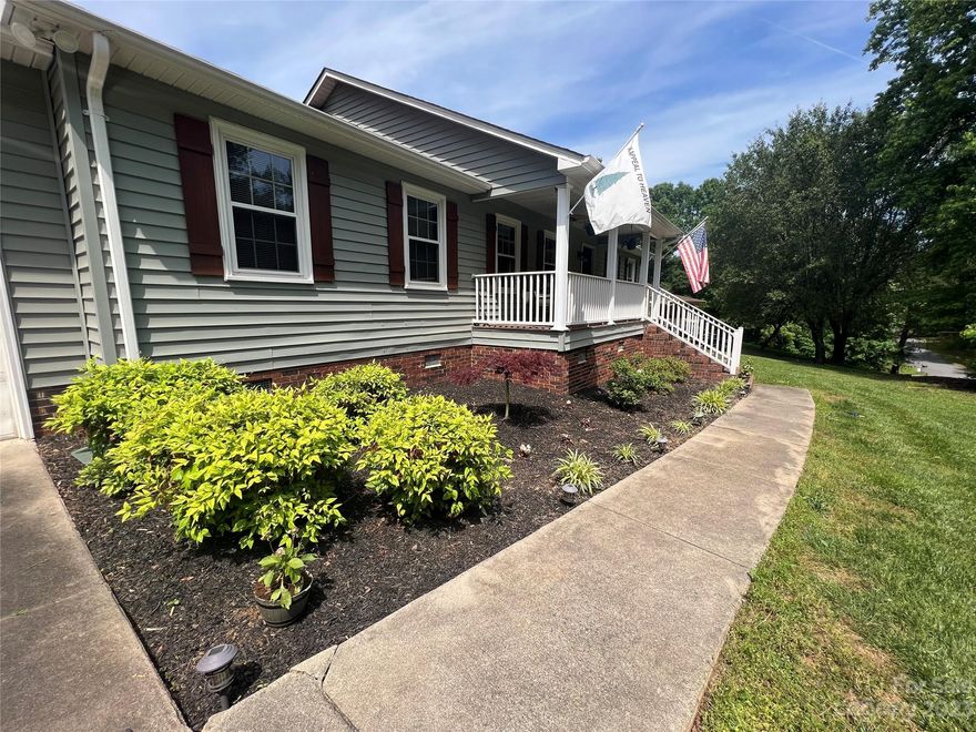 Huge potential with this 3 bedroom, 2 bathroom ranch! Country setting home in Concord with attached 2 car garage and HUGE detached 1200 square foot workshop! Perfect for a painter, carpenter, artist, car collector or anyone else who needs space to work, tinker, or just store their prized possessions. Fenced back yard for pets and security. Priced low to sell quickly and is perfect for those interested in a little sweat equity. Home has many new updates and is priced low to allow room for the new owner to bring a few finishing touches. Incredible opportunity for the entrepreneur! Home features remodeled kitchen with double wall oven, wood floors, and much, much more!