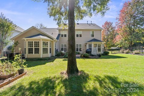 A home in Huntersville