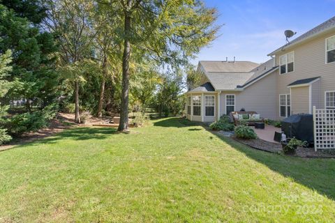 A home in Huntersville