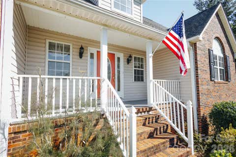 Photo of 1895 Airport Road, Marion, NC 28752 (MLS # 4394606)