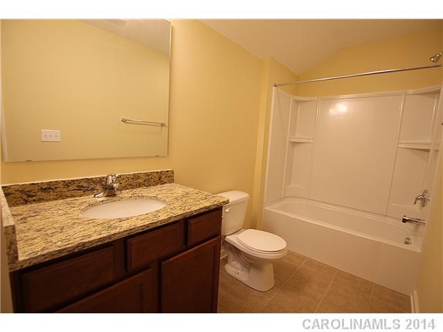 Newport Lakes - Residential