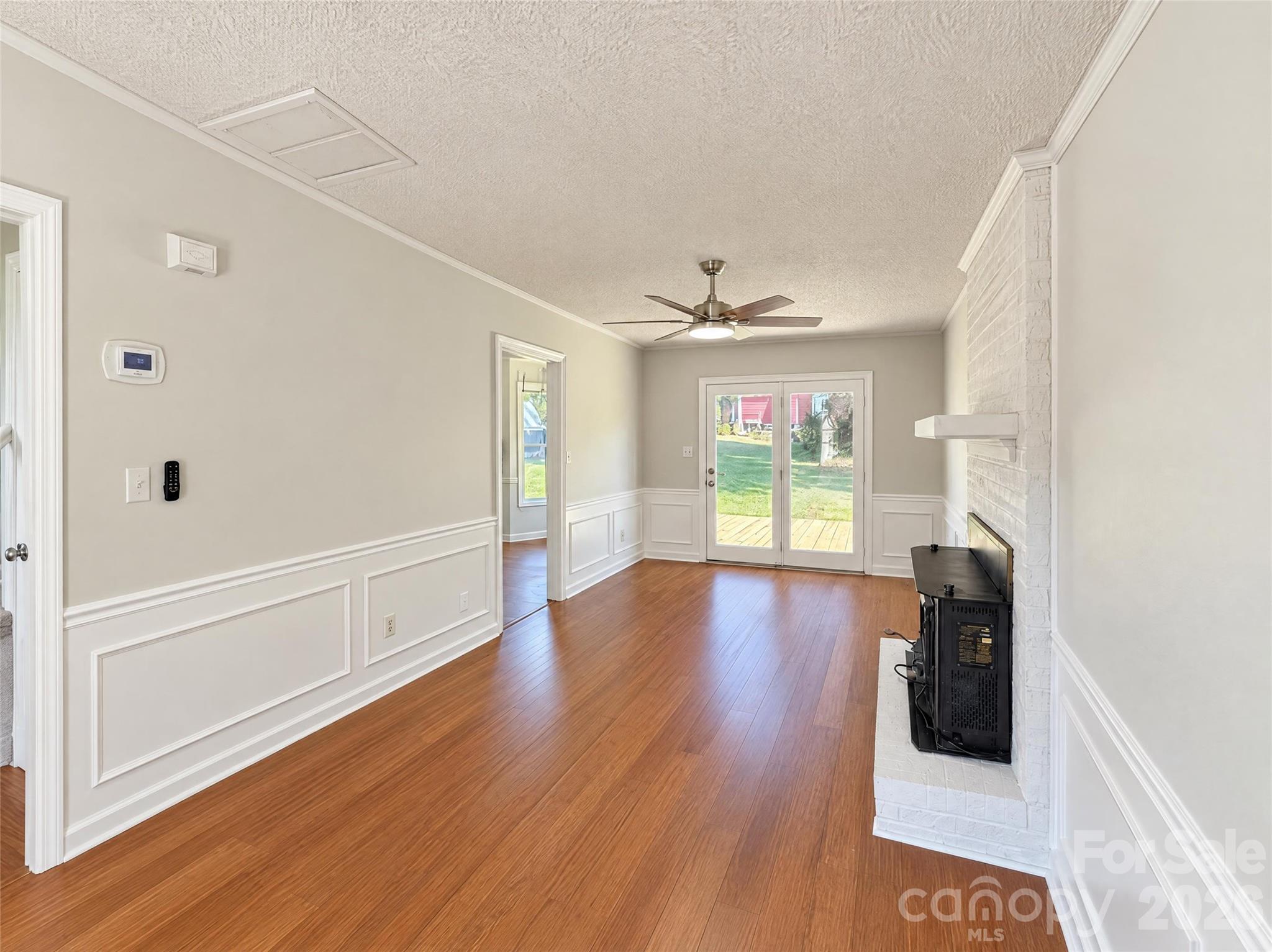 1608 Bishop Court
