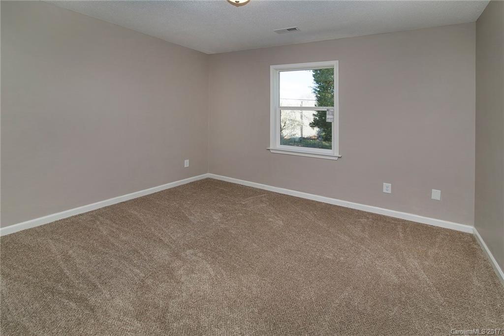 Walden On Carmel - Residential