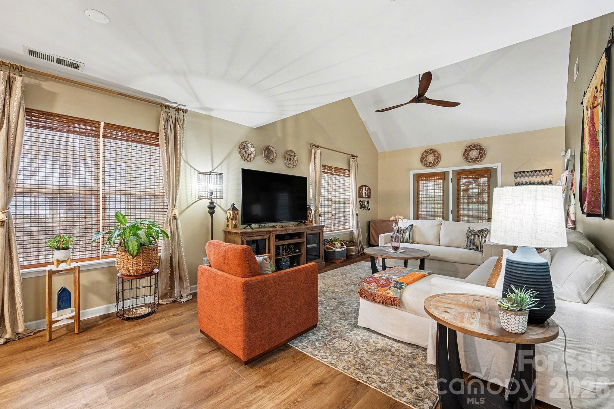 Holly Ridge - Residential