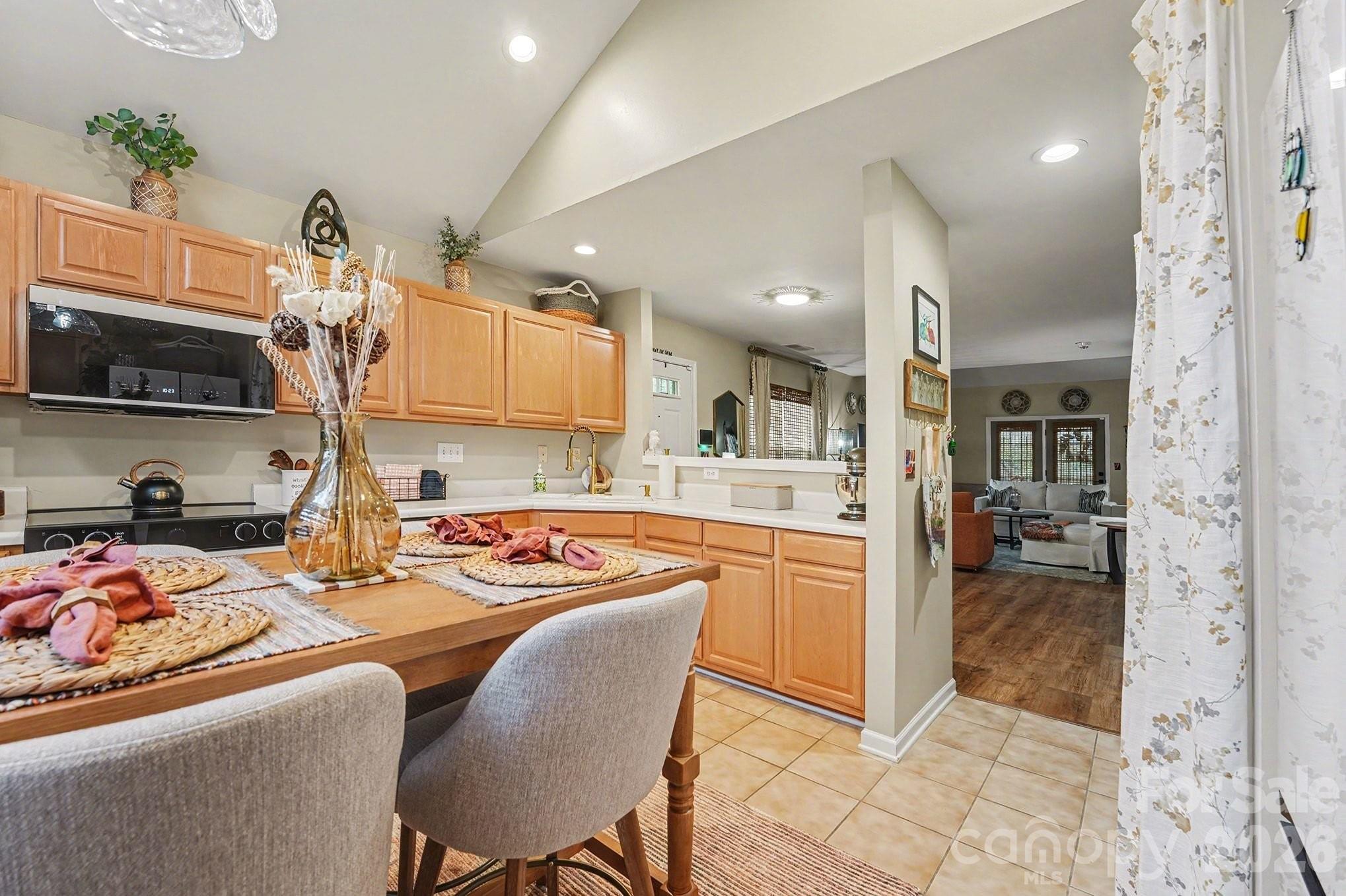 Holly Ridge - Residential