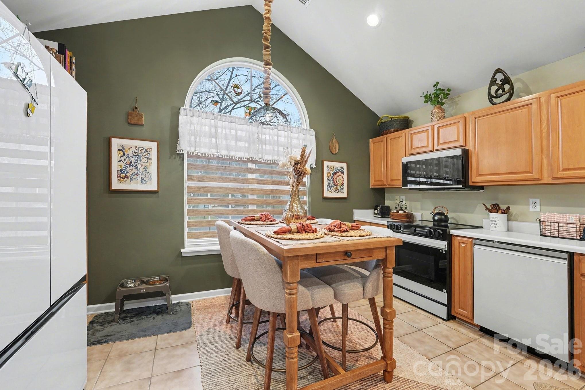 8331 Christmas Court 5401