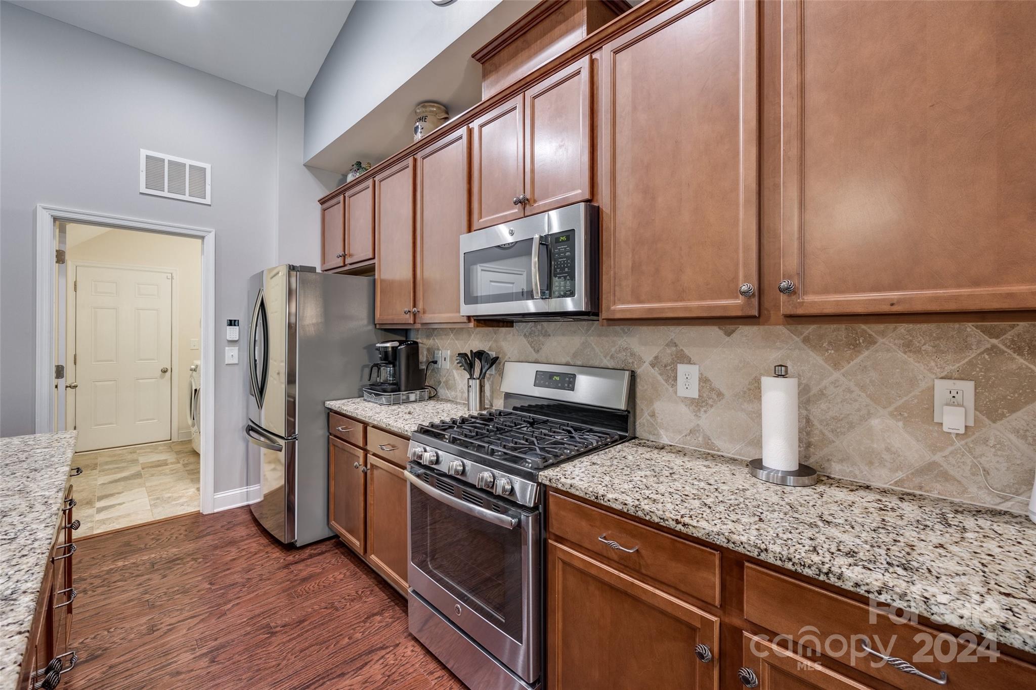 Palm Tree Cove II - Residential