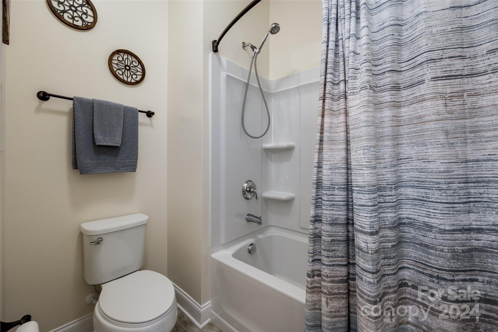 Palm Tree Cove II - Residential