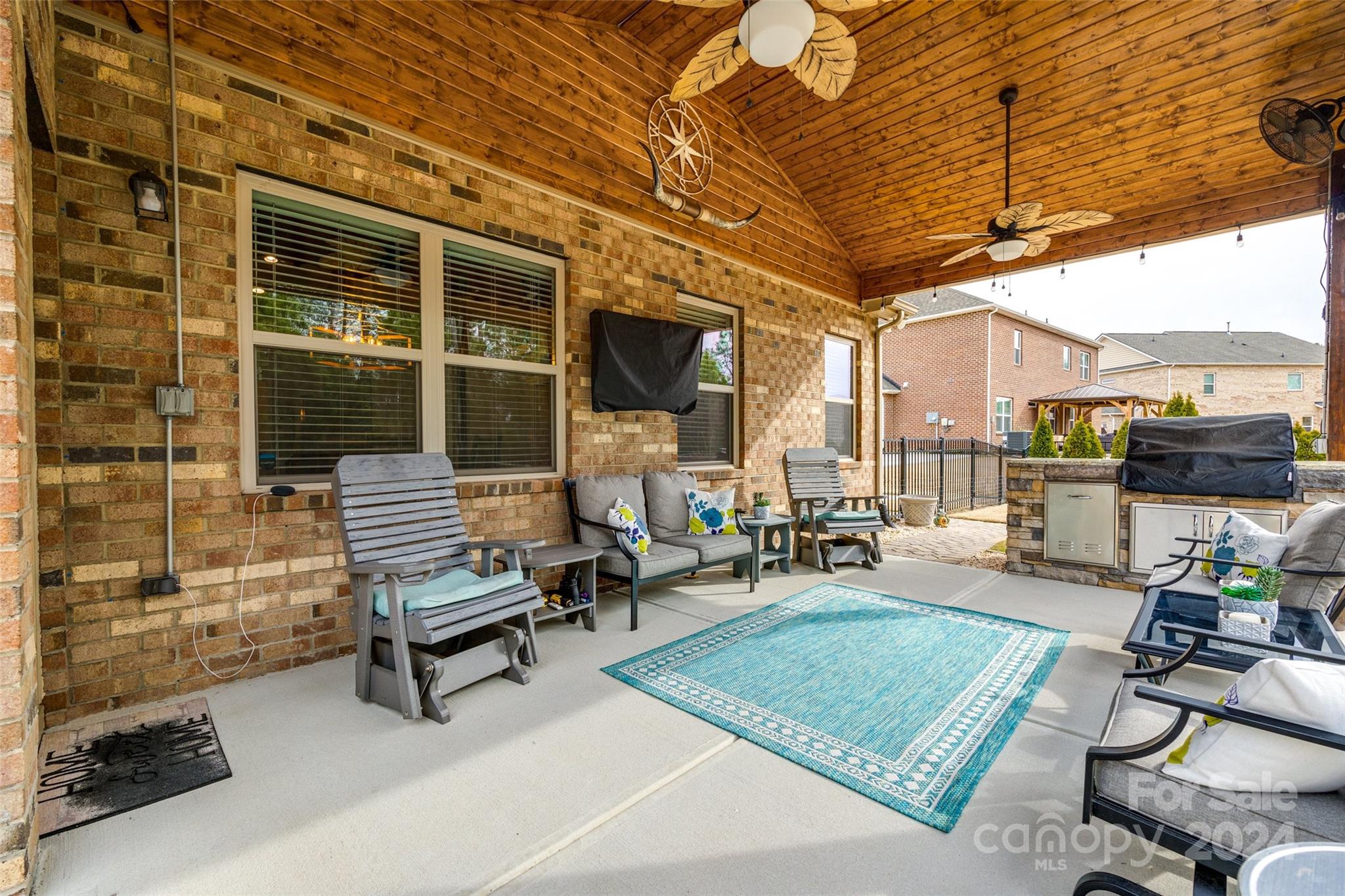 Palm Tree Cove II - Residential