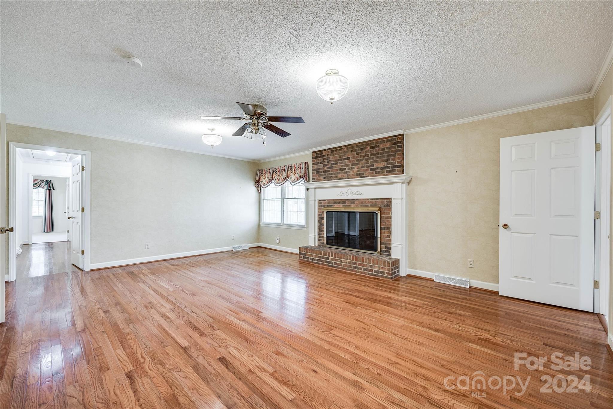 Forest Hills - Residential