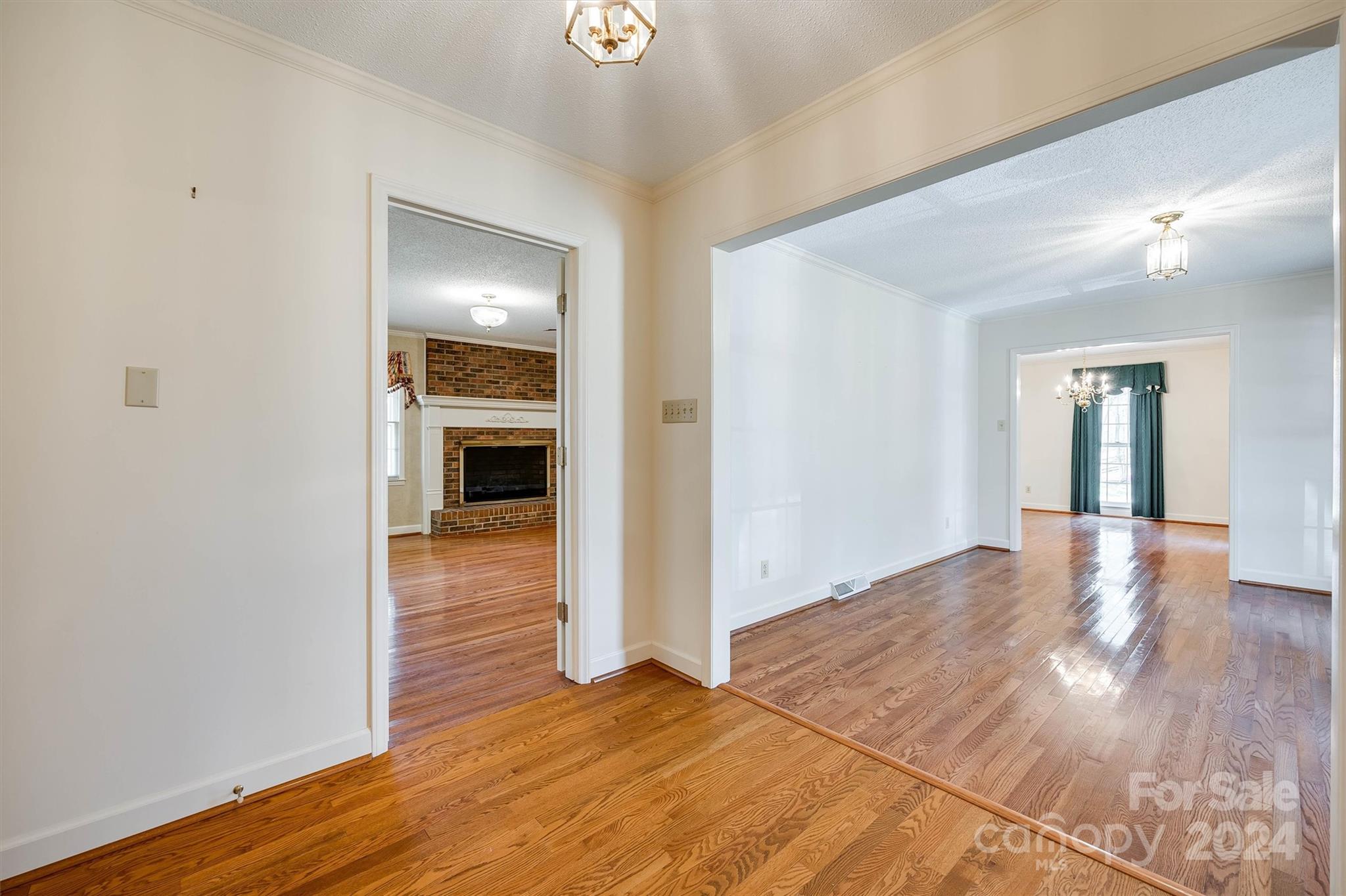 Forest Hills - Residential