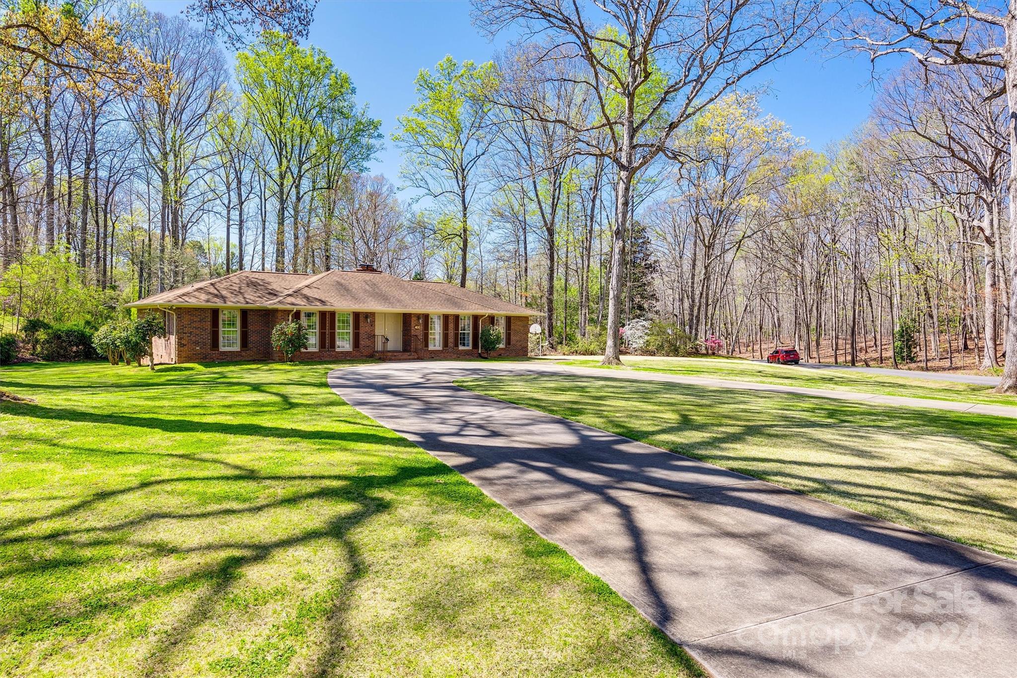 Forest Hills - Residential