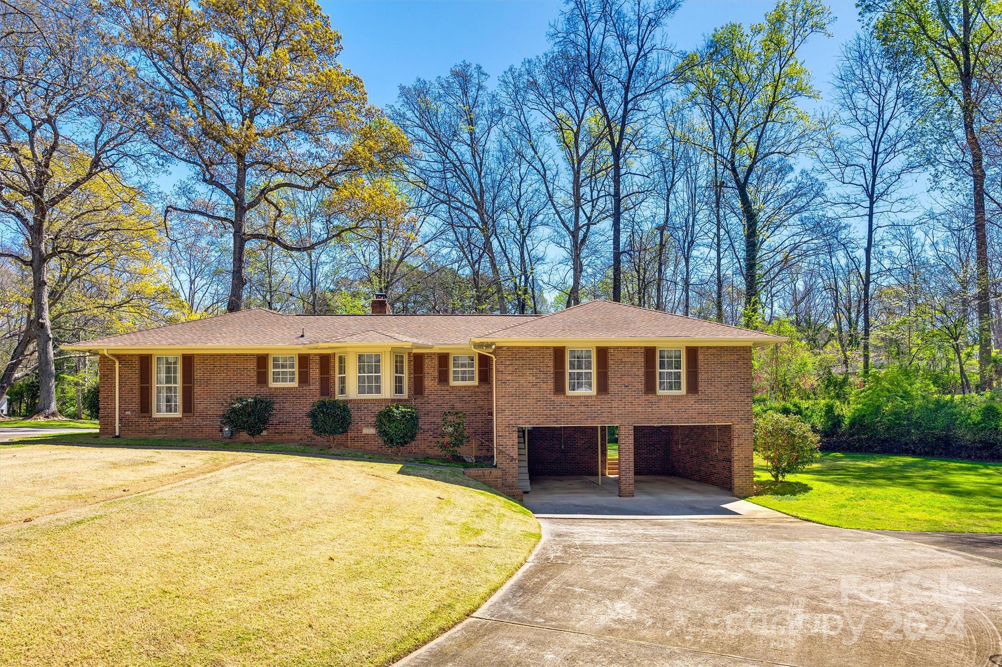 Forest Hills - Residential