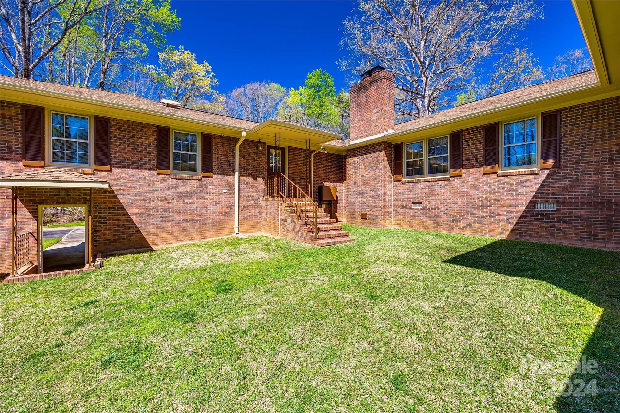 Forest Hills - Residential