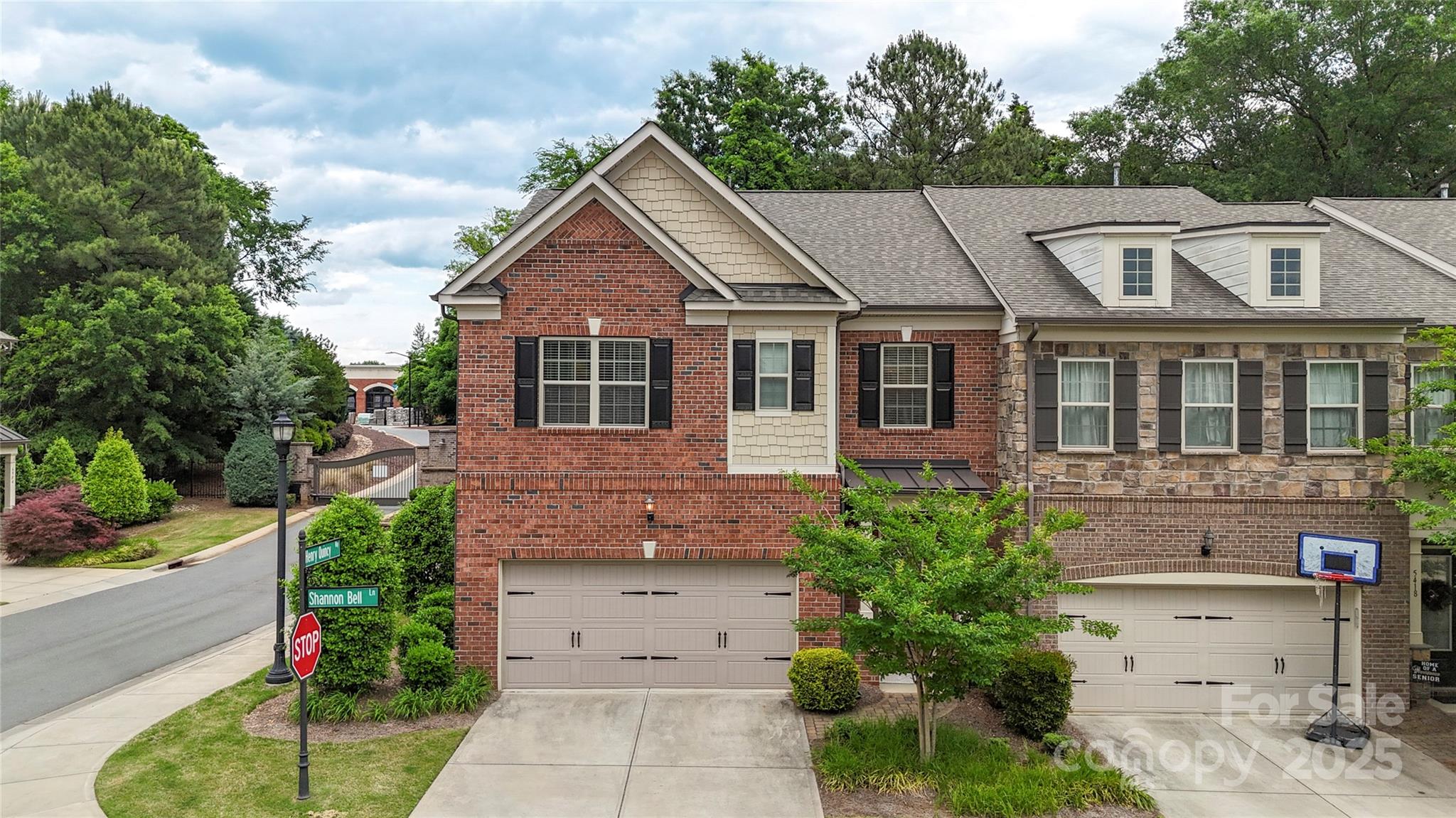 5422 Shannon Bell Lane