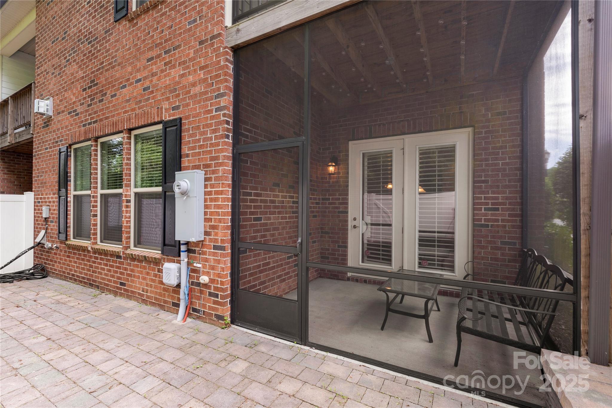 Central Park - Residential