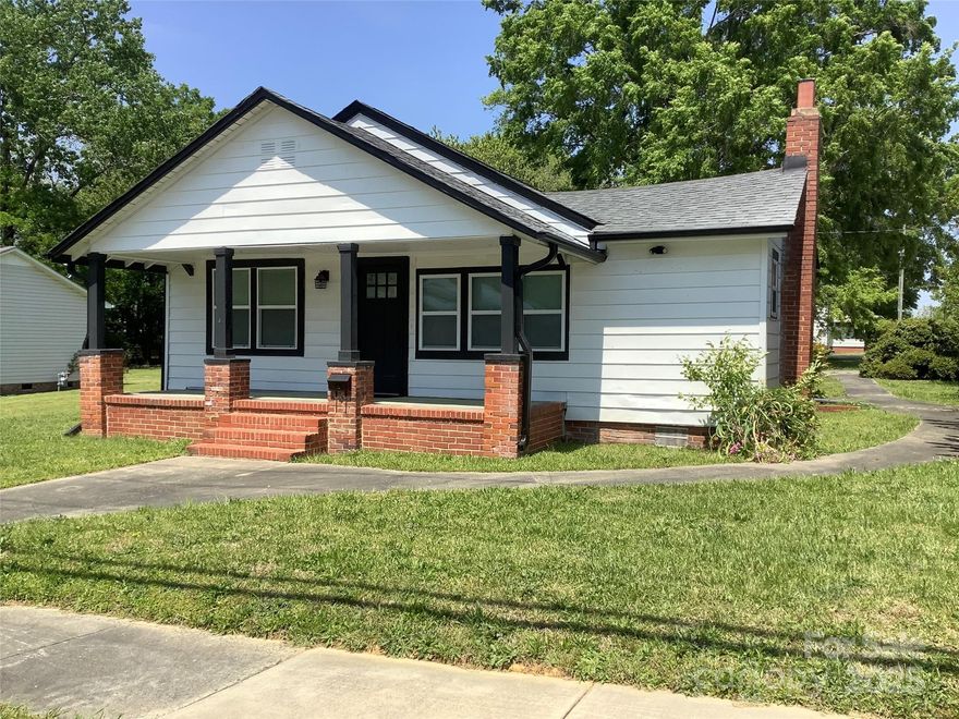 This cute roomy cottage is located in the heart of the Union County North Carolina Seat. Minutes from uptown Monroe and across the street from Winchester Community and Recreation Center where you can play pickleball, swim and enjoy the neighborhood. This home is tastefully updated. No rules, regulations, restrictions and no fluctuating HOA assessments because there is NO HOA. Yours to Enjoy! Available for Lease.