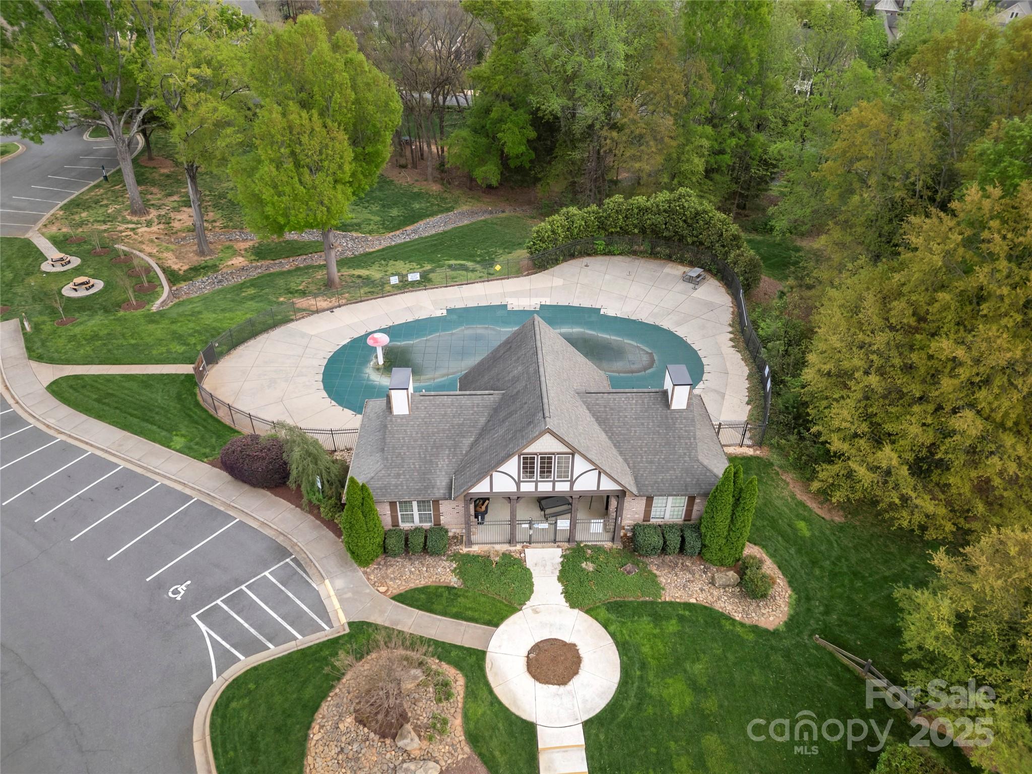 Barber Rock - Residential