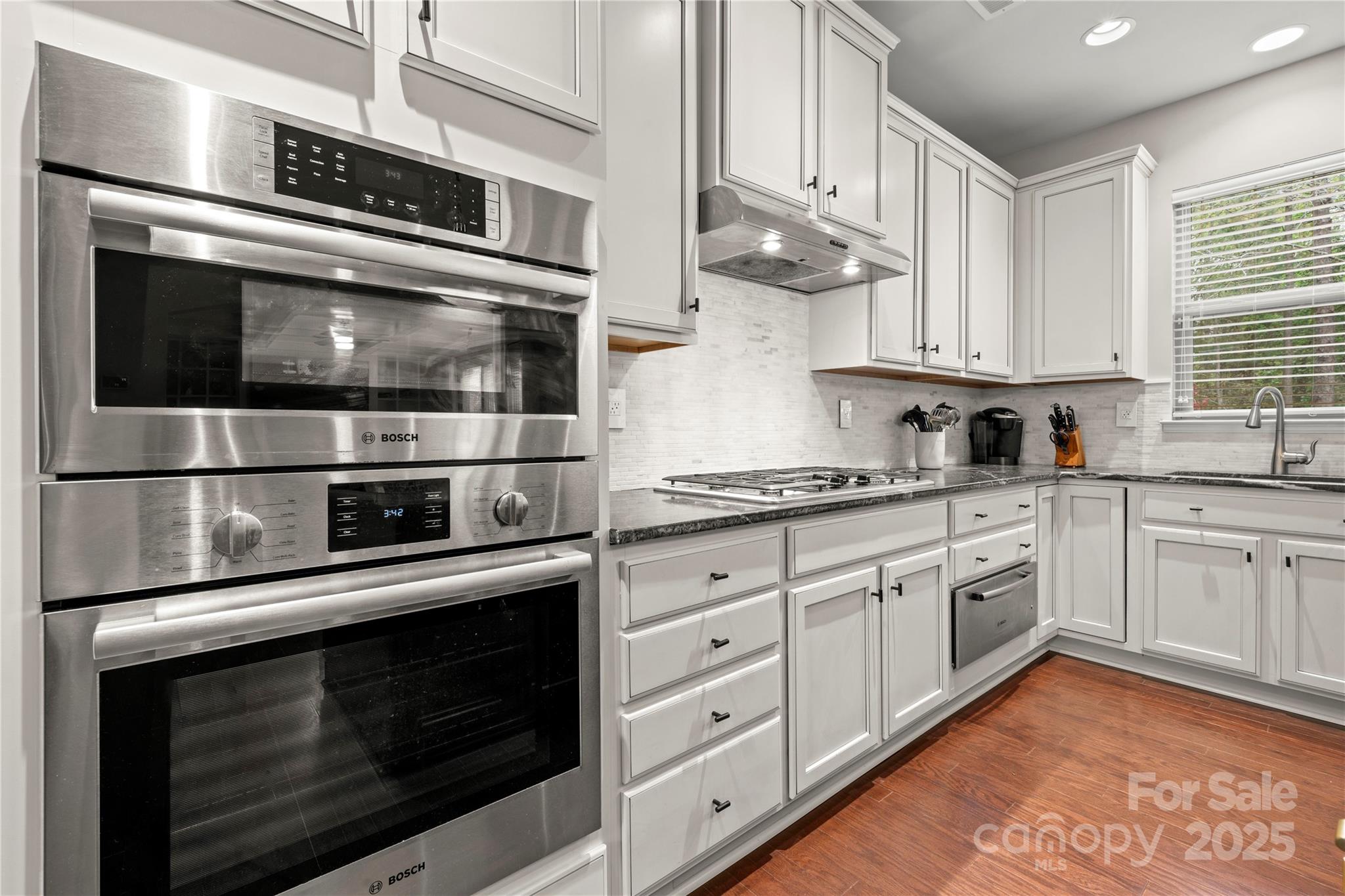 Barber Rock - Residential