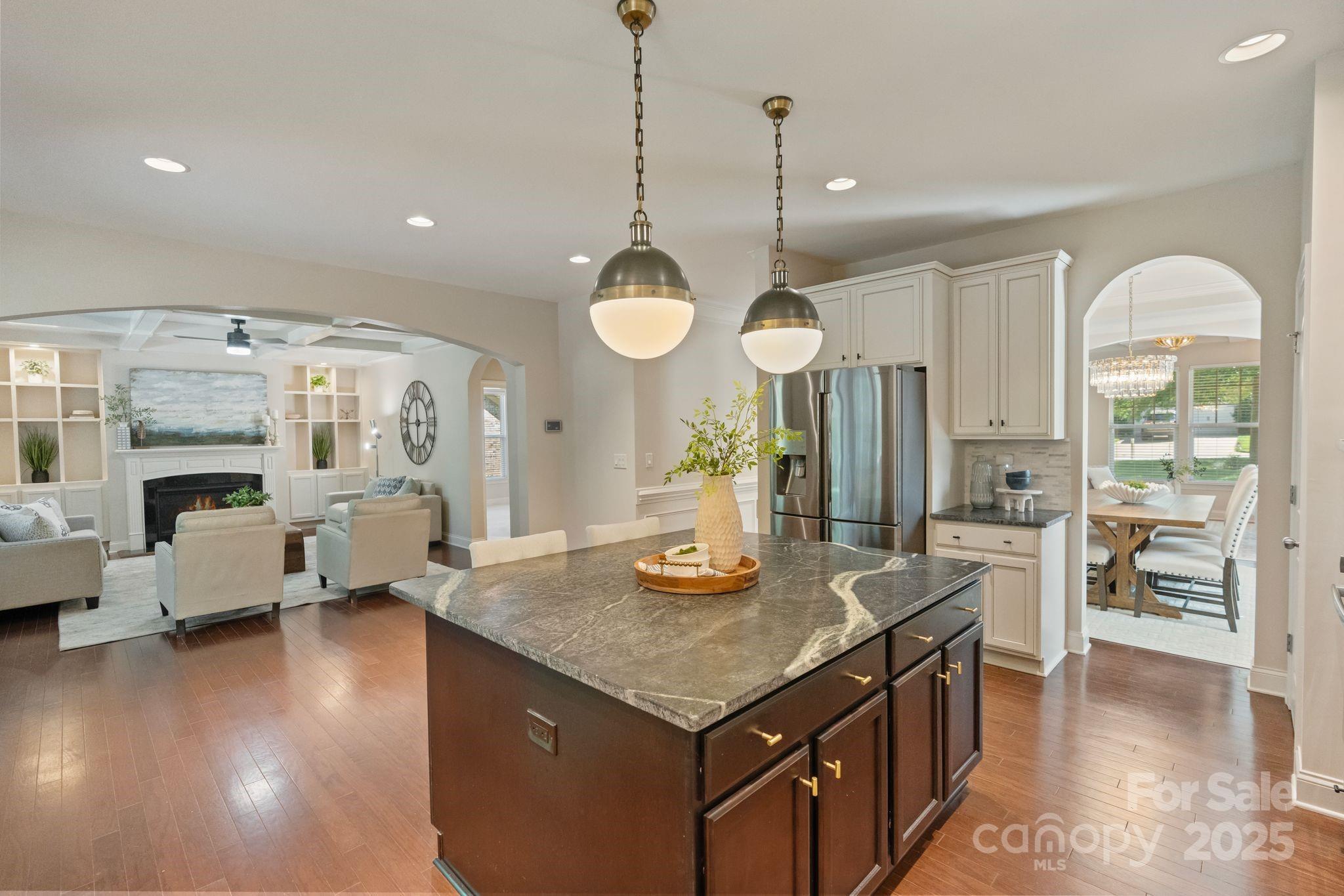 Barber Rock - Residential