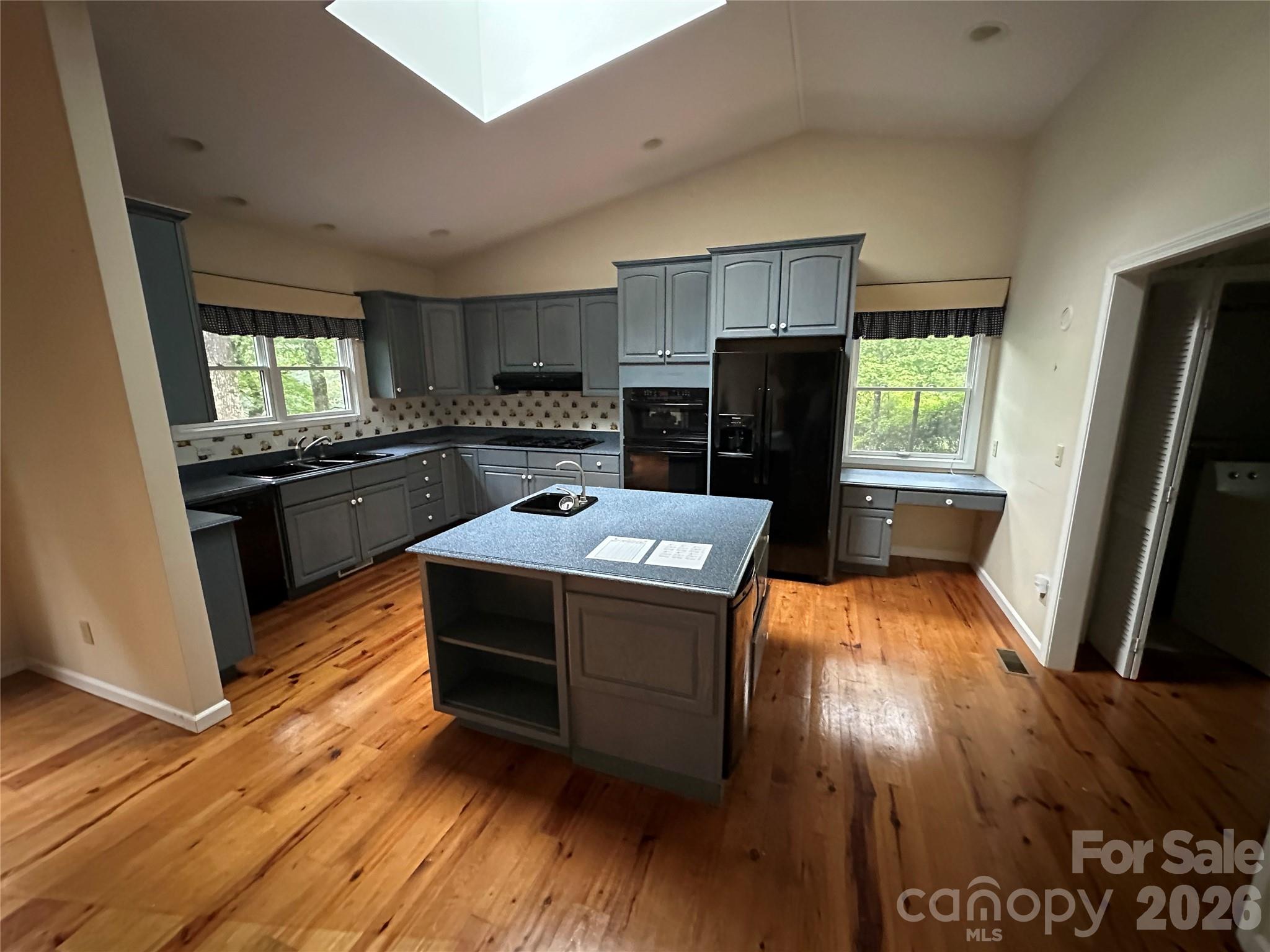 Holly Forest - Residential